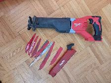 milwaukee M18 sawzall - Photo 2