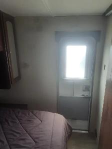 Rear Living Couples Trailer – Spacious & Lightweight - Photo 14