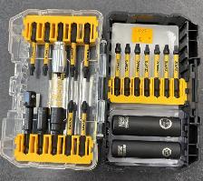 Dewalt Drill Bit & Screwdriving Set(s) in Case x4 Available - Photo 2