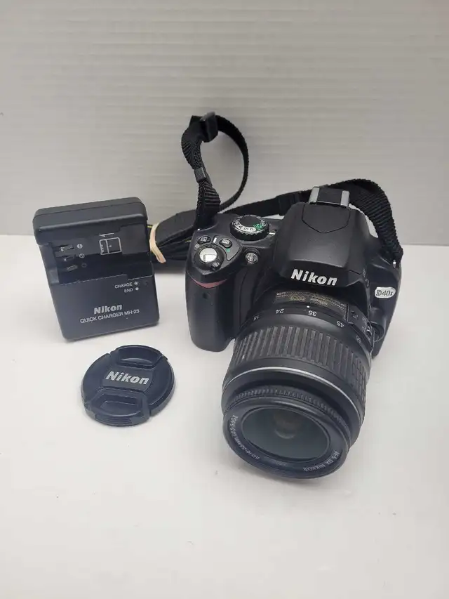 Nikon D40x 10MP DSLR w/18-55mm lens