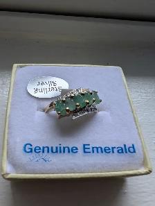 Brand New Silver Natural Emerald Ring For Sale