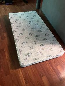 Mattress and box for sale - Photo 2