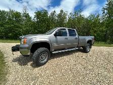 GMC Sierra SLE 3500HD Duramax Diesel - Photo 2