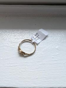 Brand New 10K Yellow Gold Diamond Ring For Sale - Photo 5