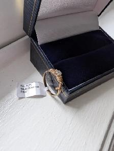 Brand New 10K Yellow Gold Diamond Ring For Sale - Photo 7