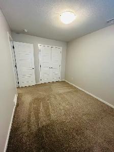 2bedroom one bathroom house for university students, July 1st. - Photo 10