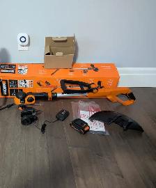 Brand New Worx Cordless 20V Trimmer For Sale - Photo 3