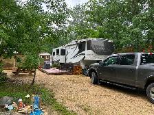 40 foot Durango fifth wheel seasonal lot - Photo 2