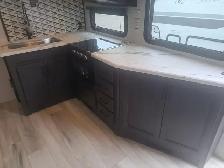 Comfortable & Adventure‑Ready Fifth Wheel Living - Photo 7