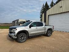 Chevrolet Silverado RST