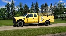 08 Ford F350 diesel 4x4 Service Truck with hydraulic tailgate - Photo 2