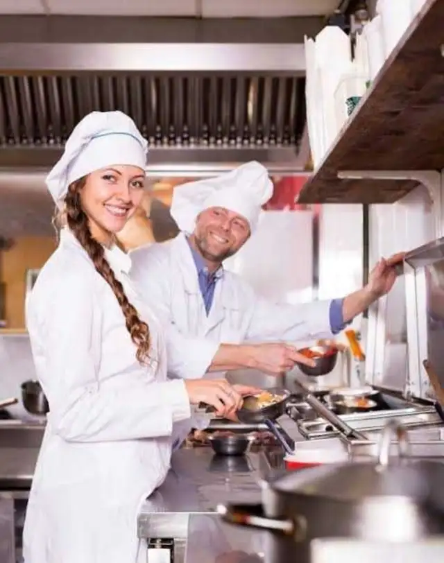 Kitchen helper/cashier