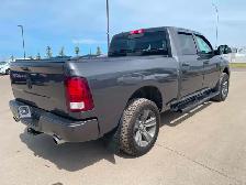 2015 Dodge Ram 1500 Sport 5.7L HEMI V8 8-Speed 4x4 crew-cab - Photo 6