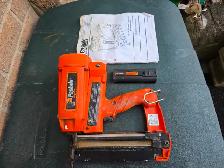 Paslode 16-18 Gauge Cordless Finish Nailer 1 Battery 3 Cartiges - Photo 4