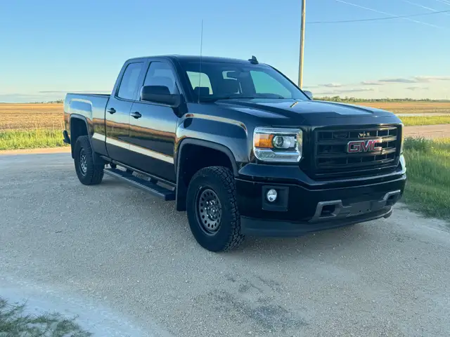 2015GMC SIERRA 1500 SST 4X4 safetied $21975 OBO