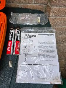 Paslode Cordless 16 Gauge Straight Finish Nailer Battery 3 Fuel - Photo 6