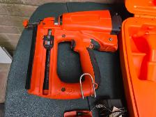 Paslode Cordless 16 Gauge Straight Finish Nailer Battery 3 Fuel - Photo 9