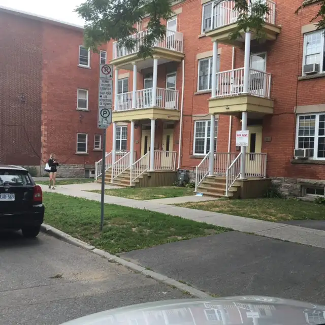 Sandy hill