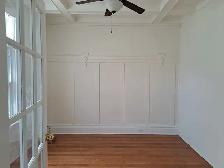 Centrally located 2 bedroom, 2 bathroom unit w/ parking - Photo 10