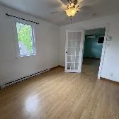 16 COTTAGE ROAD - UPPER&LOWER UNITS AVAILABLE NOW! LAUNDRY INCL - Photo 15