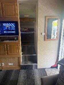 2009 5th wheel Triler - Photo 6