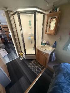 2009 5th wheel Triler - Photo 9