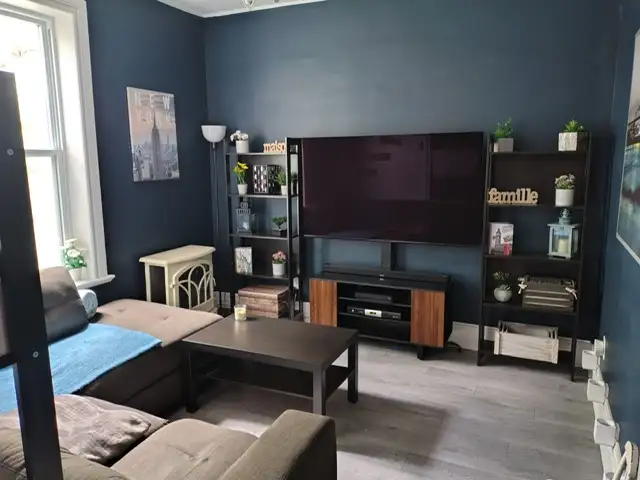 4 ½ (Haut d’un duplex), très lumineux 1er juillet
