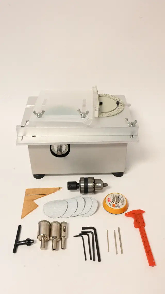 Mini Table Saw for woodworking cutting and polishing 110V USED
