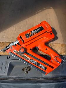 Paslode Impulse Cordless Framing Nailer Battery Charger & 3 Fuel - Photo 3