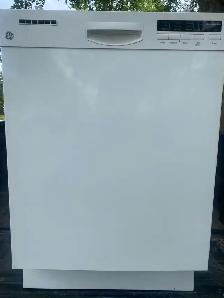 white dishwasher