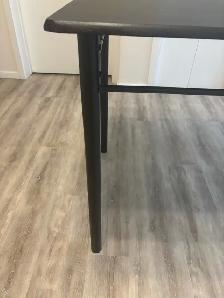 Table for sale $10 - Photo 4