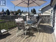 Patio Set - Photo 2