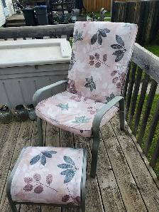 Patio Set - Photo 5