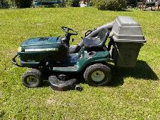 Ride on Mower - Photo 3