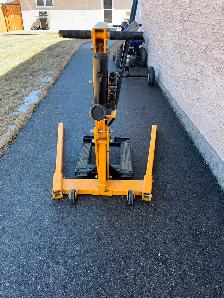 Motorcycle Storage Stand - Photo 8