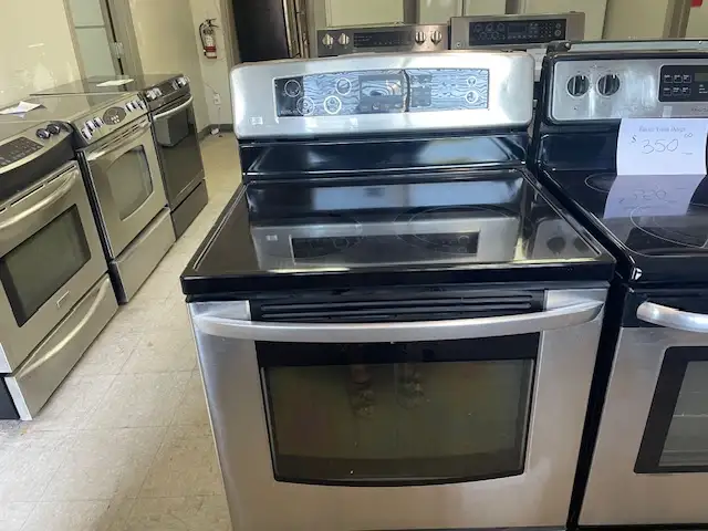 Cuisinière stainless vitrocéramique LG
