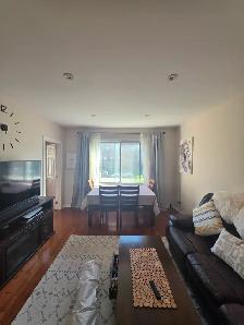 NDG – Grand 4½  - 1er AOÛT, appartement de coin, côté Sud ☀️