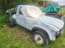 1983 Toyota 4x4 project truck - Photo 5