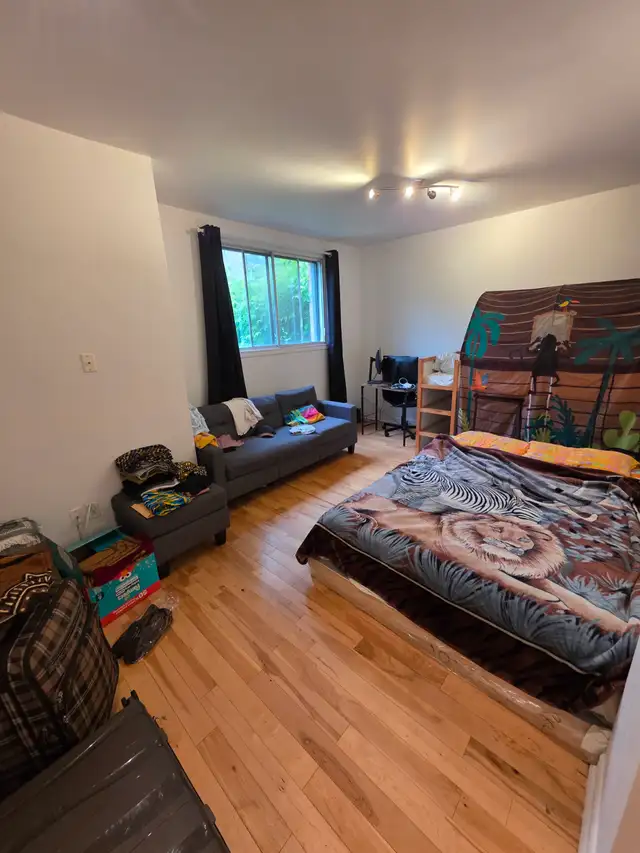 ☀️ GRAND STUDIO / 2½ – NDG – DISPONIBLE 1ER JUILLET ☀️