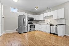 2 Bedroom Basement suite - Evergreen - Photo 3