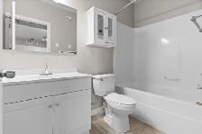 2 Bedroom Basement suite - Evergreen - Photo 7
