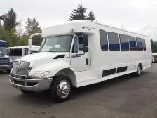 Parking spots for rent for Motor coach Buses Vans North York. - Photo 2