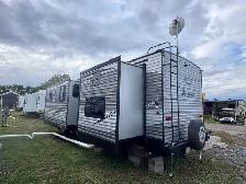 camper for sale - Photo 3