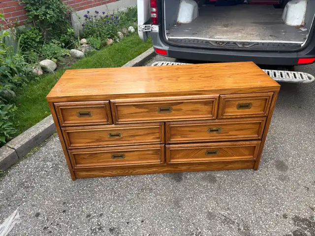 Free delivery used Wooden Dresser with 7 Drawers