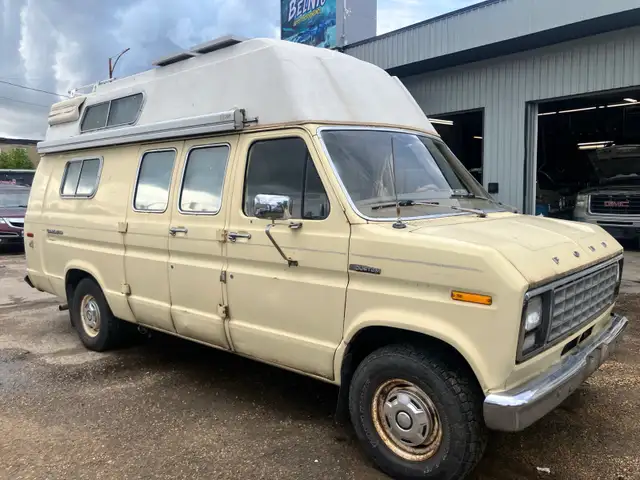 1980 Ford Econoline E150 Camper Van SAFETIED