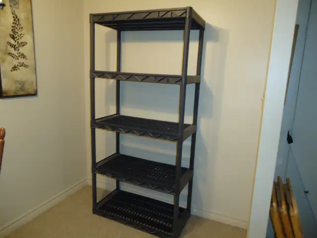Shelf Unit