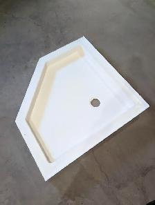 Neo-angle shower base