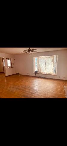 Home For Rent - Photo 4