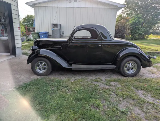 1936 Ford 3 window coupe