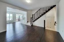 DETACHED HOME FOR RENT IN HAMILTON - Photo 2